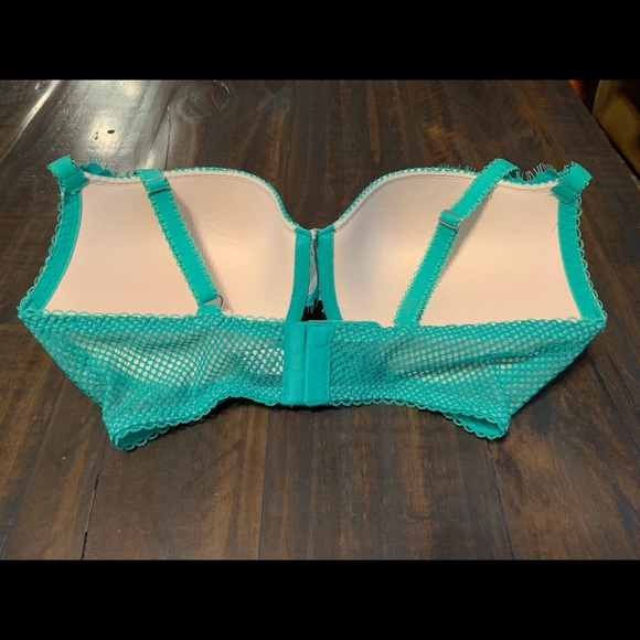 Victoria’s Secret Dream Angel push up - Picture 4 of 5